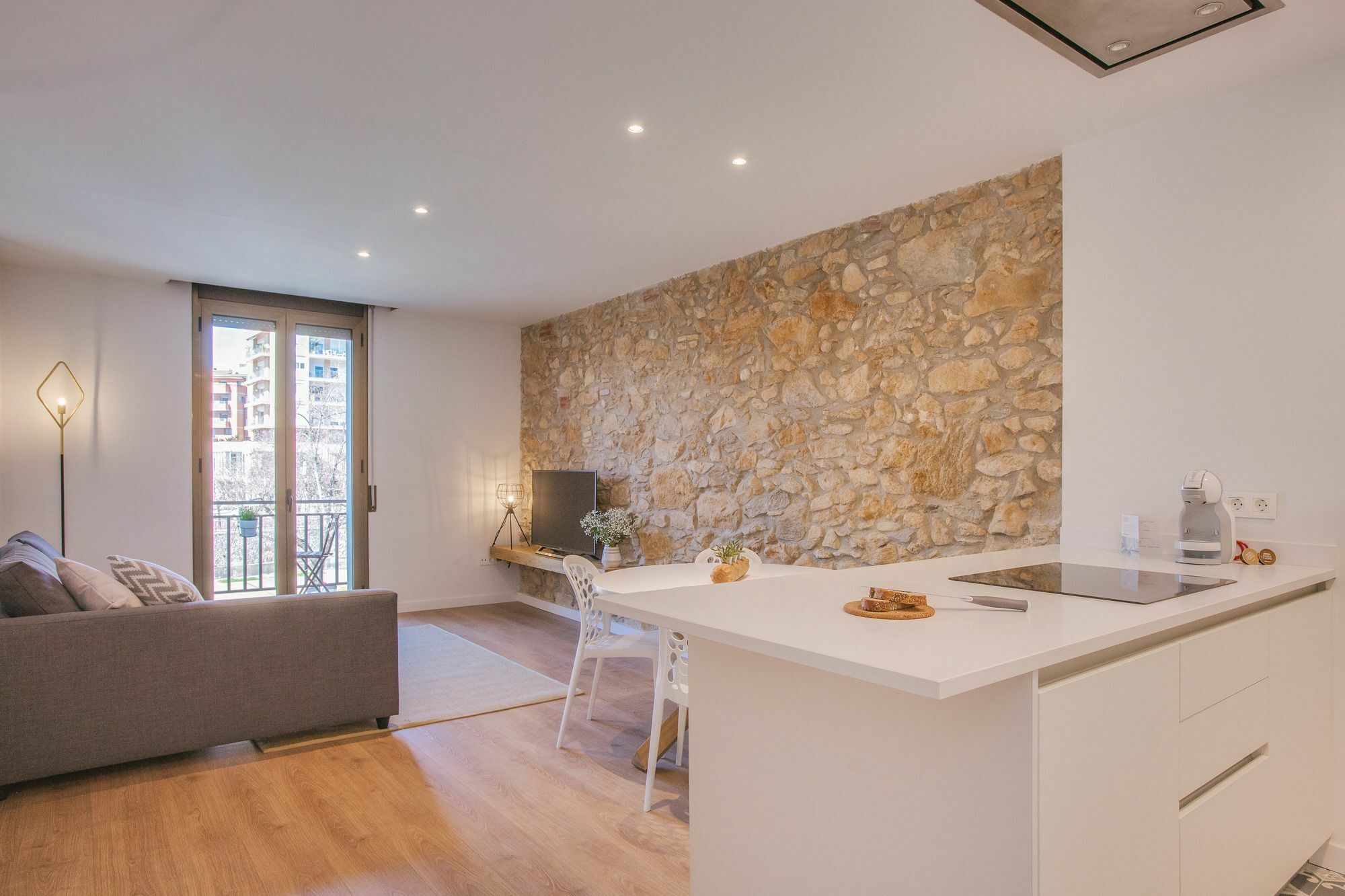 Flateli Girona City Center 2 ภายนอก รูปภาพ